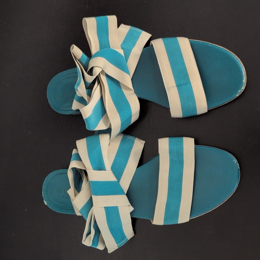 Gucci teal And Cream Lace Up Flat Sandals Size 6